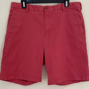 Izod Saltwater 9.5 inseam stretch cotton flat front shorts Sz 34